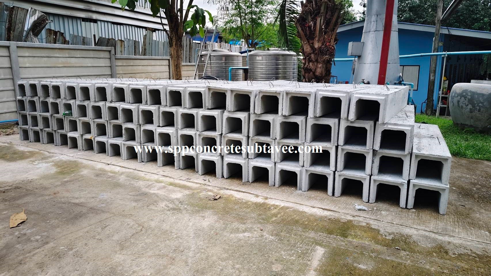 รางระบายน้ำคอนกรีตสำเร็จรูป รางระบายน้ำคอนกรีตสำเร็จรูป